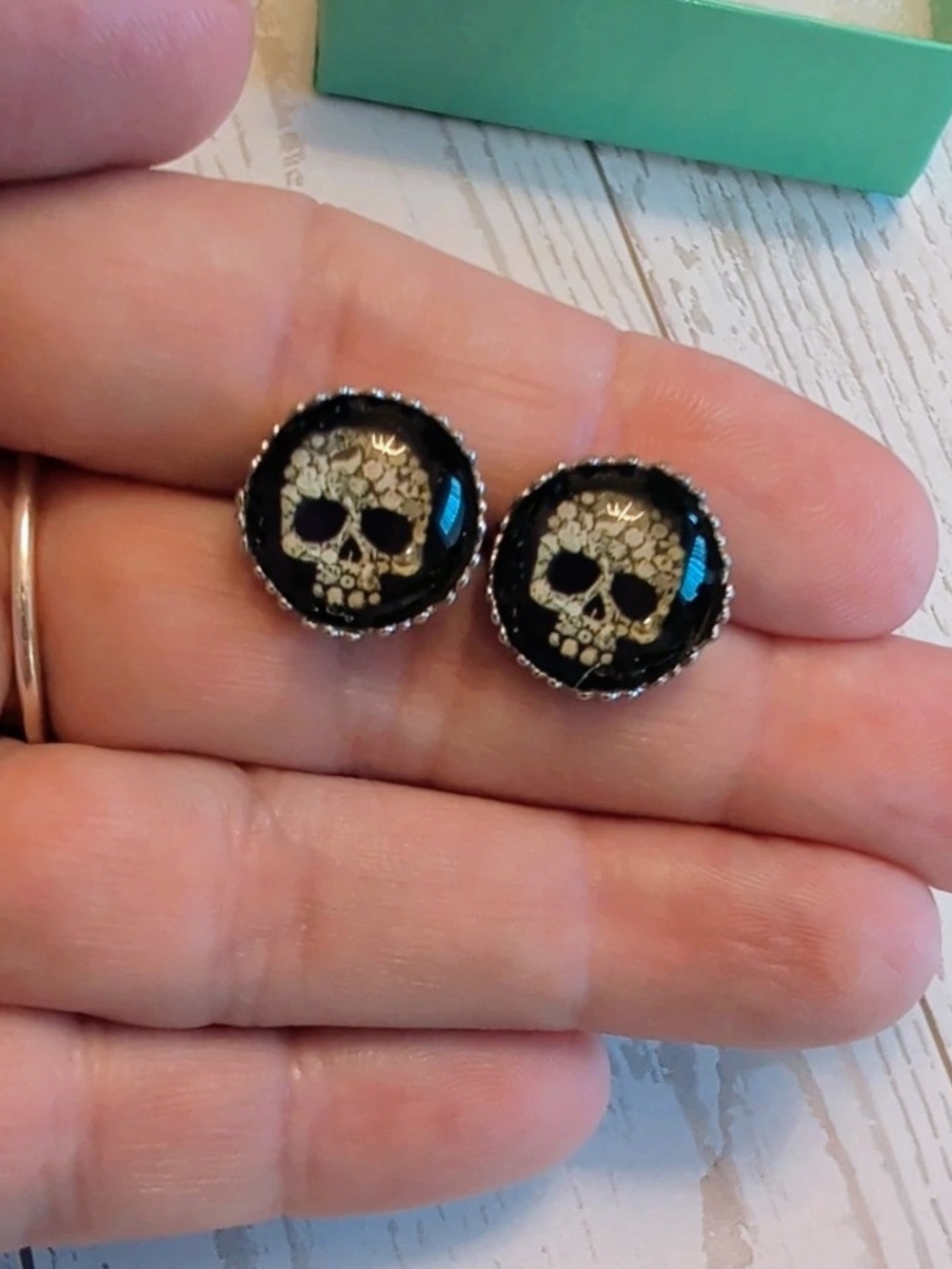 Skull Stud Earrings - Black and Silver Women's Jewelry